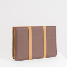 تحميل الصورة في عارض المعرض ، CLUTCH CROSSBODY BAG