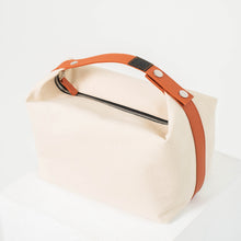 تحميل الصورة في عارض المعرض ، Limited Orange Tether Bag - حقيبة حبل برتقالية محدودة