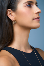 تحميل الصورة في عارض المعرض ، ASN - Seal Earrings

